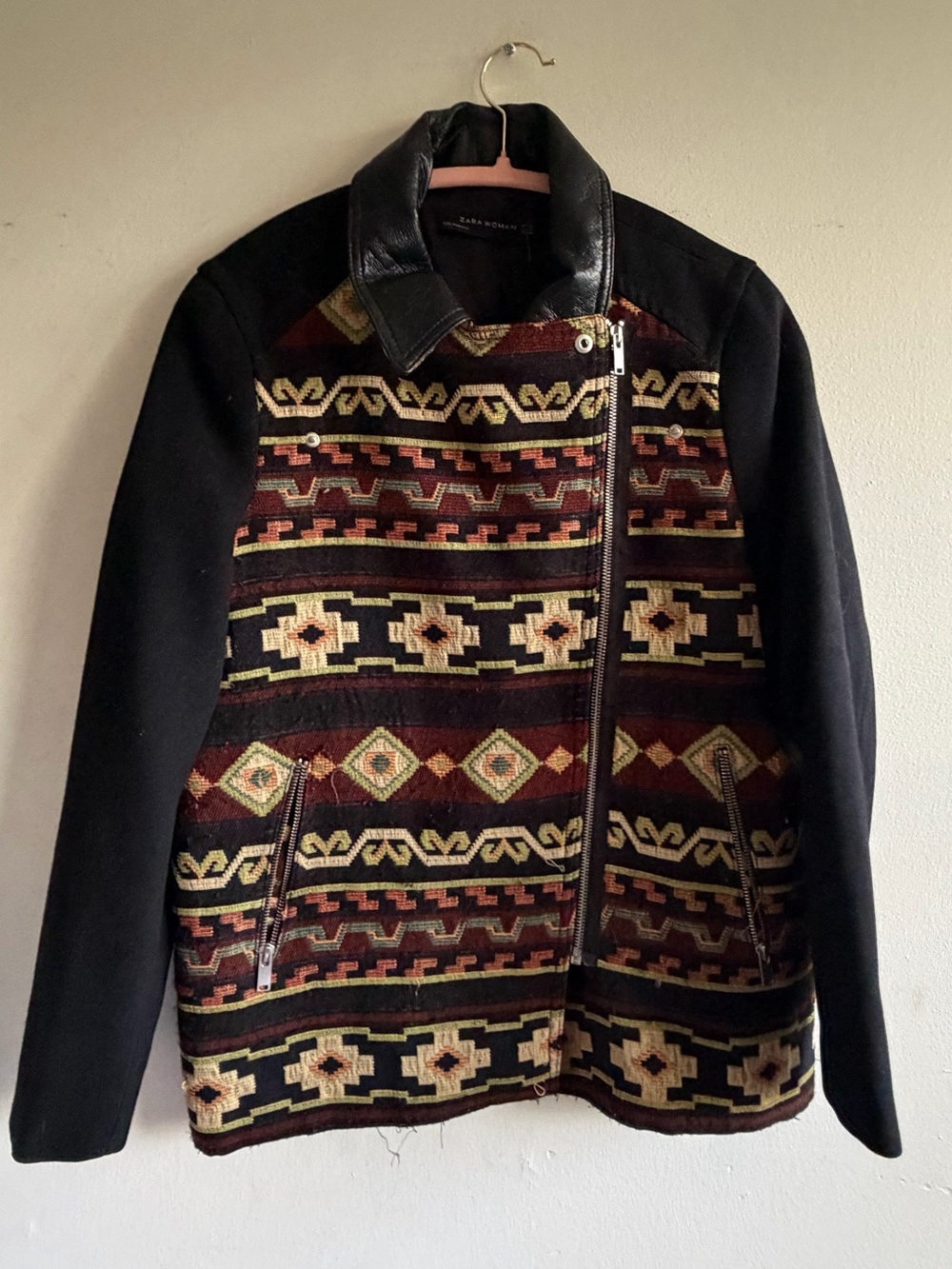 Zara women’s Aztec Zip Jacket - Black & Burgundy size M